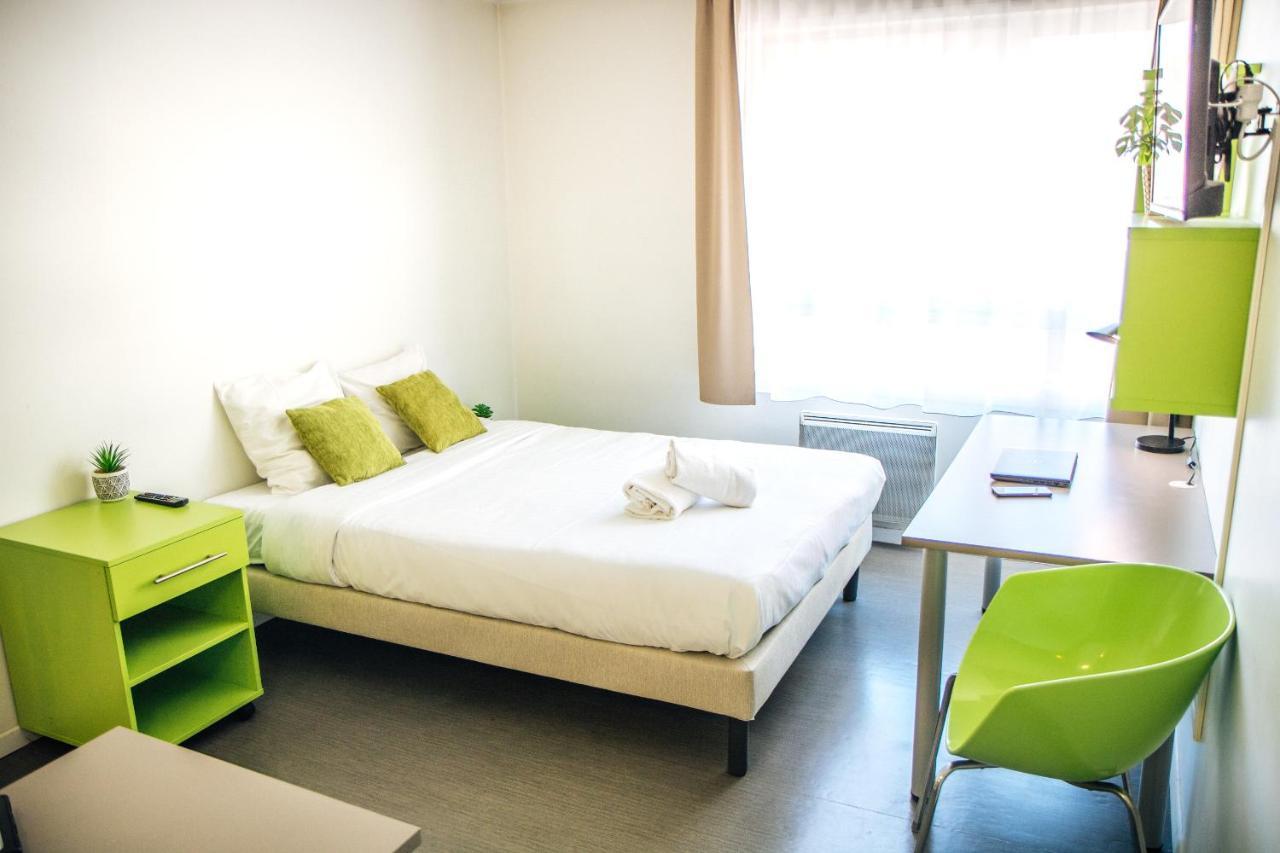Twenty's Business Flats Timone Aparthotel